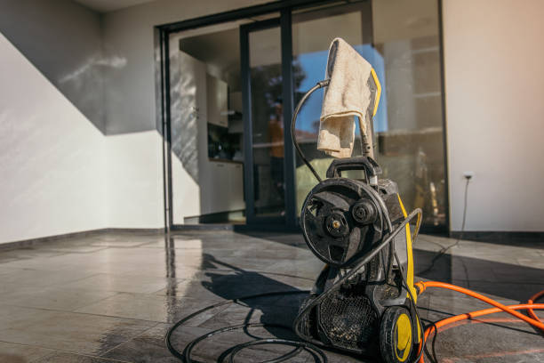 Best Gutter Cleaning  in Val Verde Park, TX